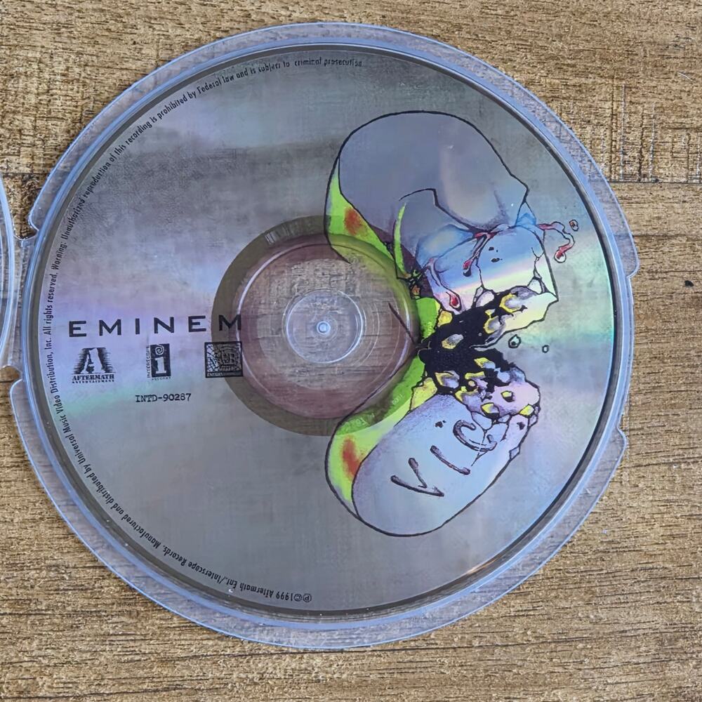 Vtg 1999 Eminem THE SLIM SHADY LP CD RAP HIP HOP